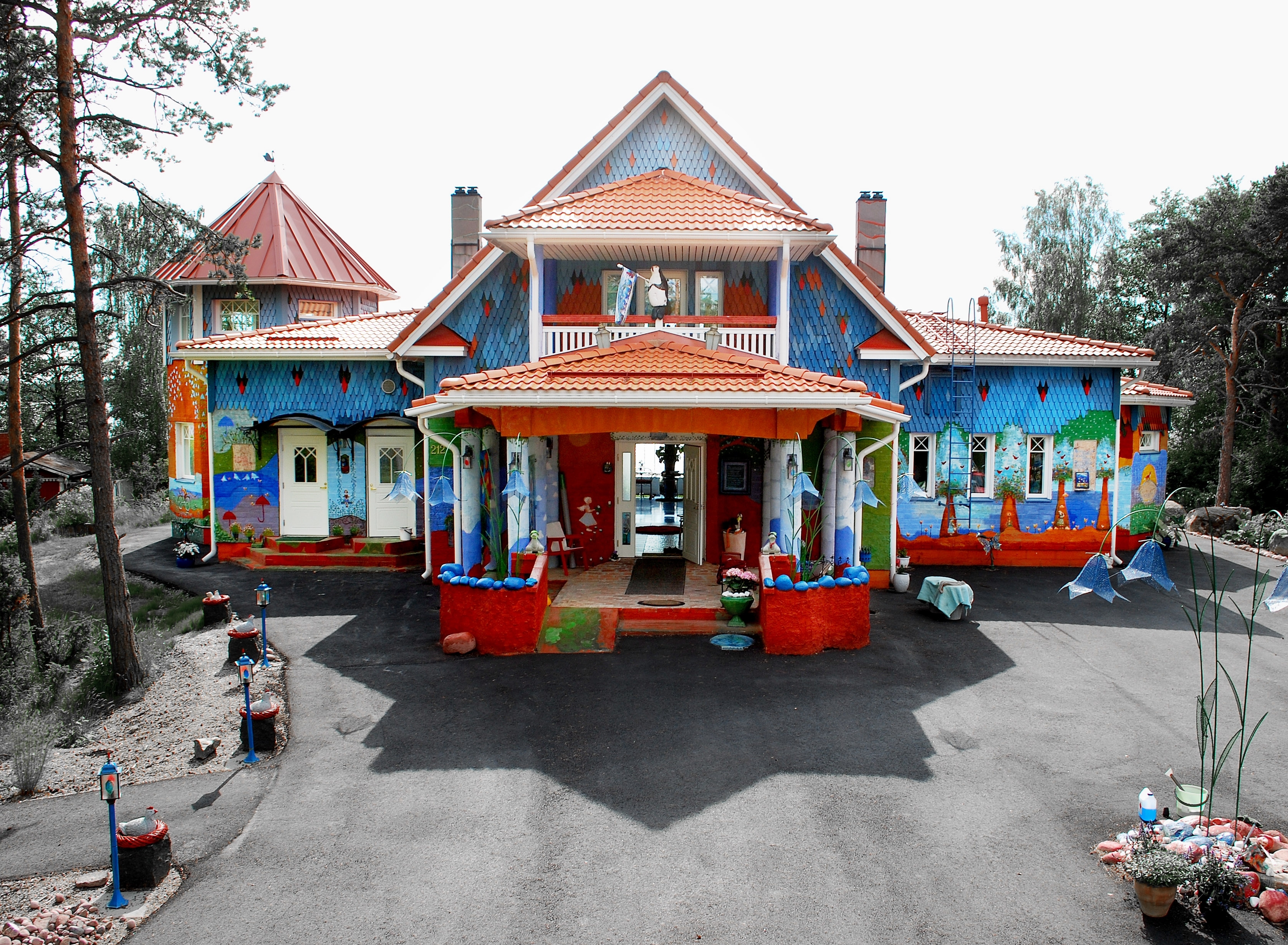 Pilvilinna ulkoa edestä