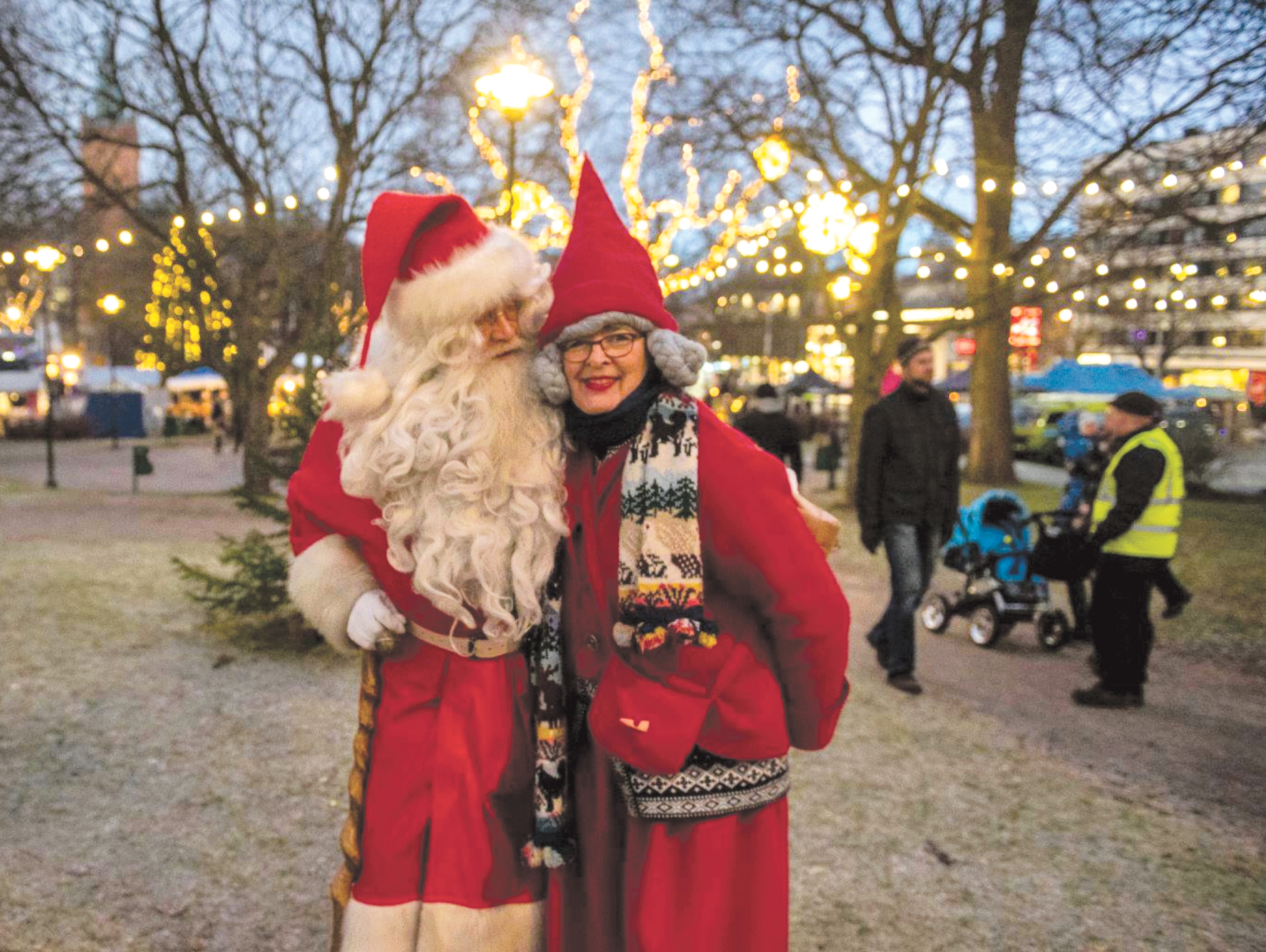 Joulupukki ja joulumuori