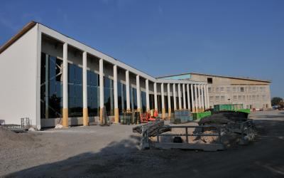 Wintterin julkisivu harjannostajaisten aikaan.