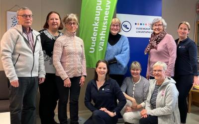 seniorimessujen järjestäjien yhteiskuva