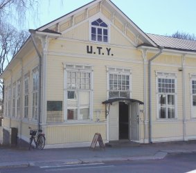 Työväentalon julkisivua