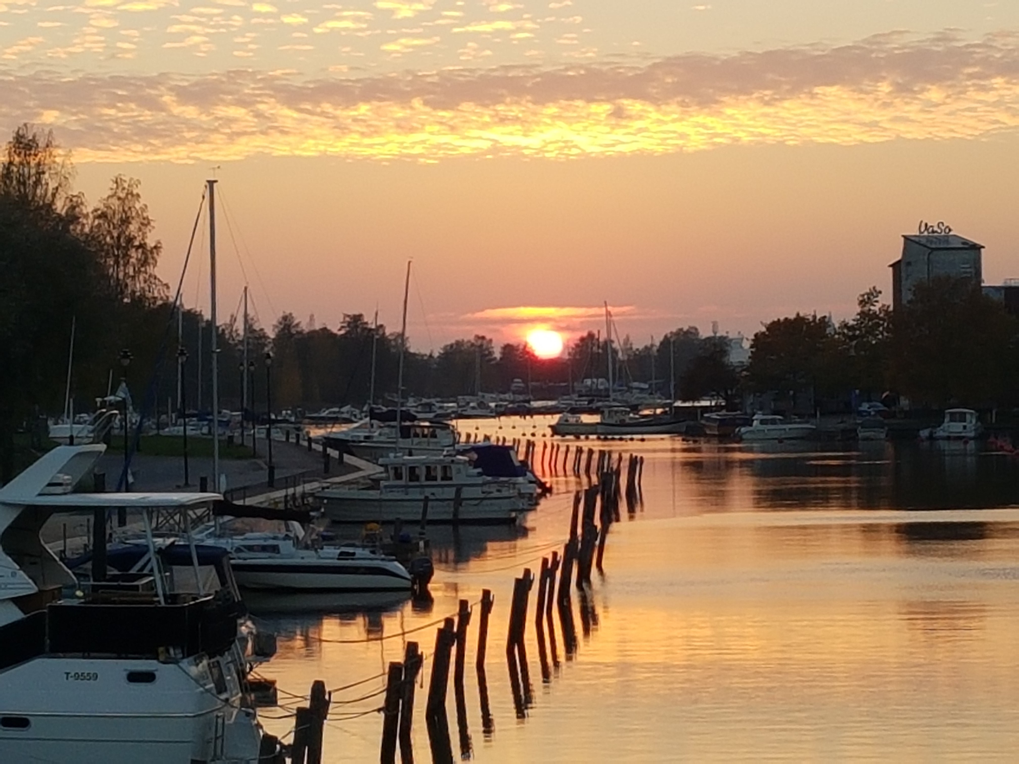 Auringonlasku