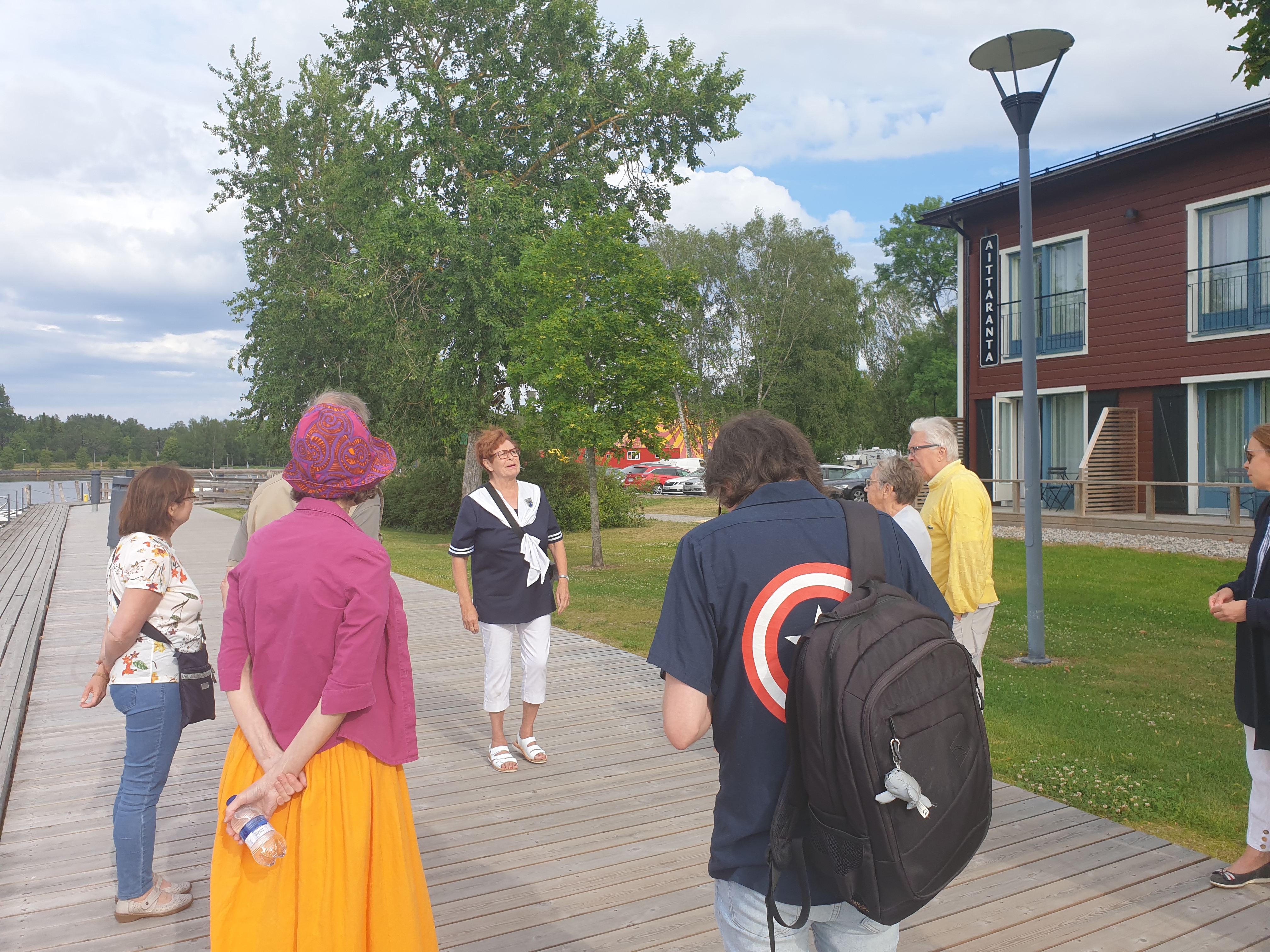 Kävelykierros alkaa Aittarannasta