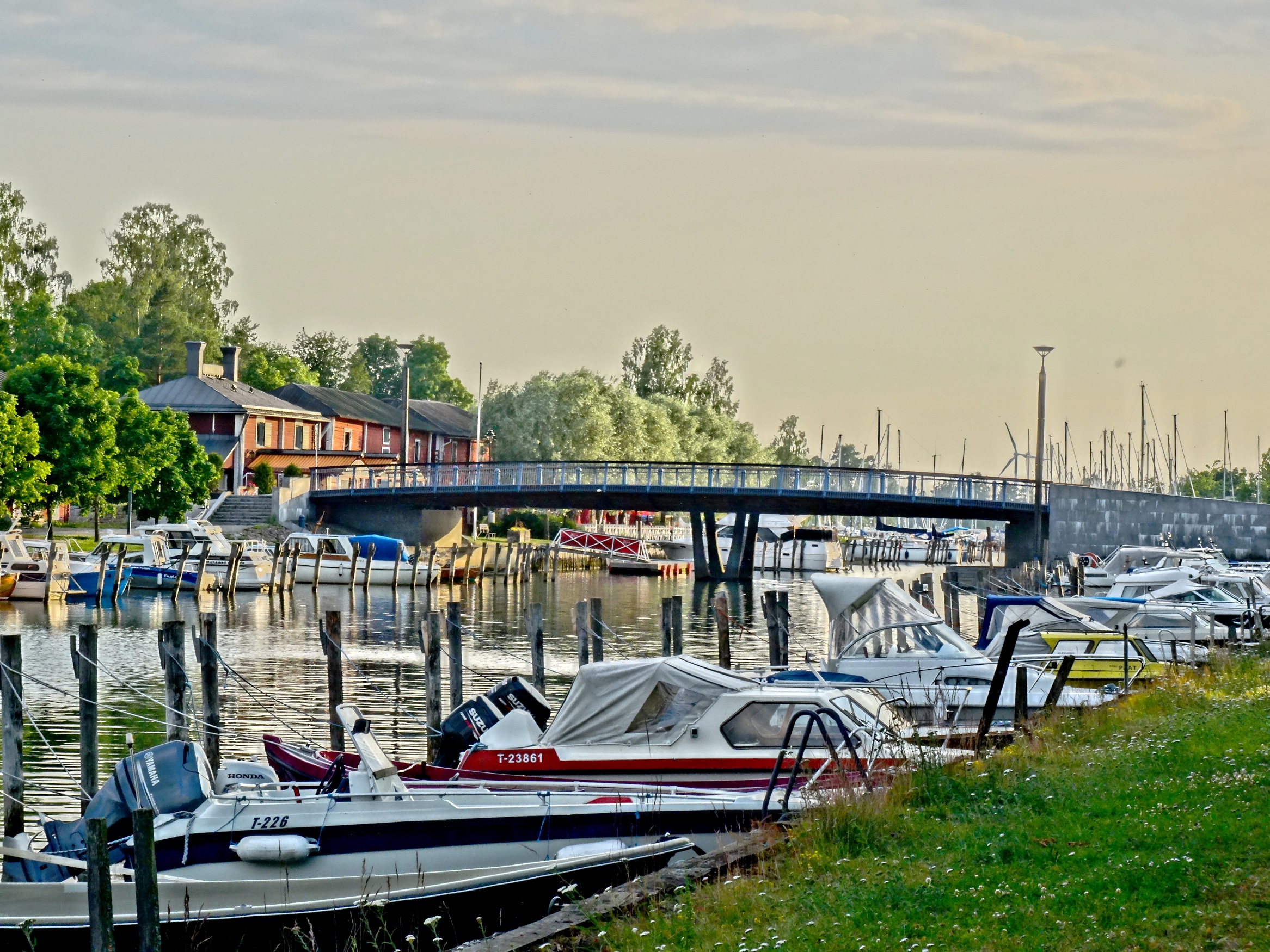 Kaunis silta